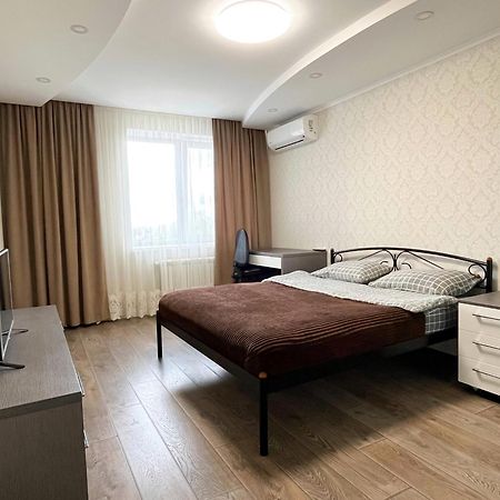 شقة 0147 New Flat Near Airport Zhulyany Sofievskaya Borshchagovka كييف المظهر الخارجي الصورة